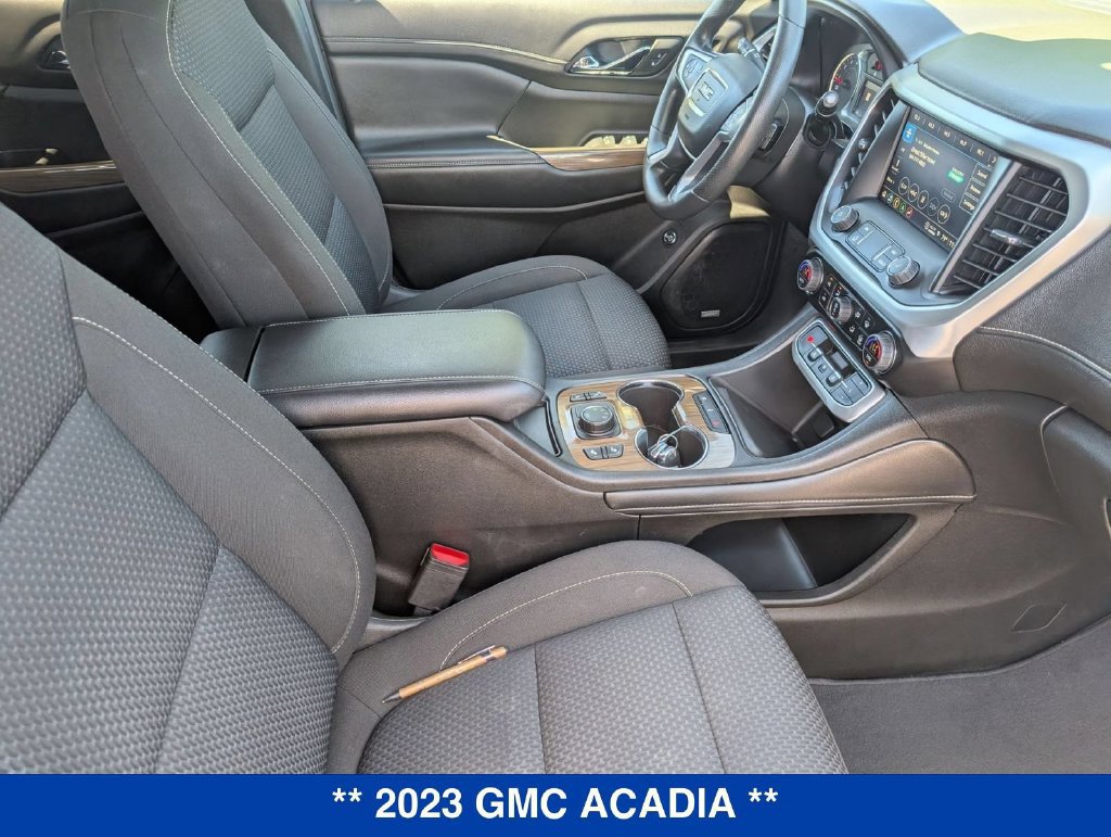Used 2023 GMC Acadia SLE w/ Driver Convenience Package AWD/4WD image 36