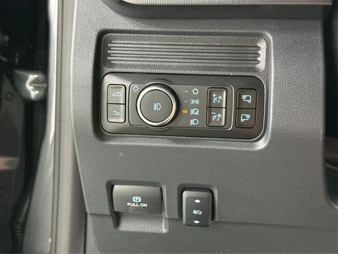 Used 2026 Ford F250 Platinum w/ Snow Plow Prep Package image 19