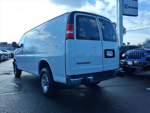 Used 2024 GMC Savana 2500 w/ Driver Convenience Package image 18
