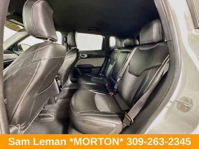 Used 2023 Jeep Compass Latitude AWD/4WD image 22