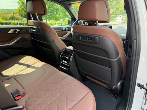 Used 2023 BMW X5 xDrive45e w/ M Sport Package AWD/4WD image 29