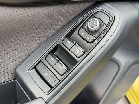 Used 2023 Subaru Crosstrek 2.5i Sport image 17