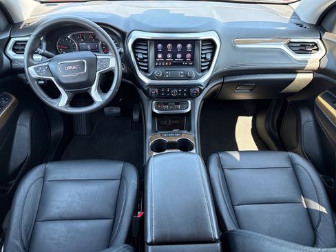 Used 2023 GMC Acadia SLE FWD image 12
