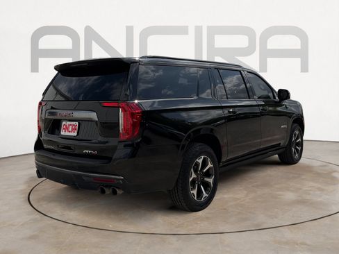 Used 2024 GMC Yukon XL AT4 w/ AT4 Premium Plus Package AWD/4WD image 9