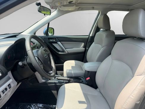 Used 2016 Subaru Forester 2.5i Touring w/ Eyesight & Navigation System AWD/4WD image 10