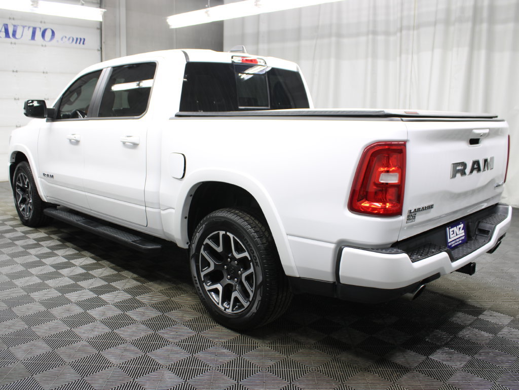 Used 2025 RAM 1500 Laramie w/ Sport Appearance Package AWD/4WD image 7