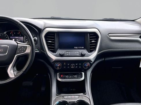 Used 2021 GMC Acadia SLT w/ LPO, Floor Liner Package FWD image 7