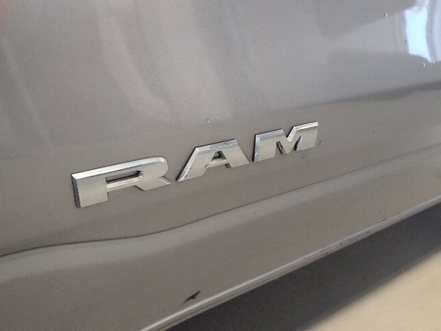 Used 2024 RAM 1500 Big Horn AWD/4WD image 9