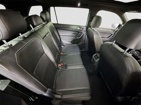 Used 2021 Volkswagen Tiguan SE R-Line w/ 3rd Row Seat Package image 20