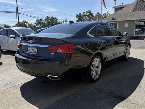 Used 2015 Chevrolet Impala LTZ FWD image 3