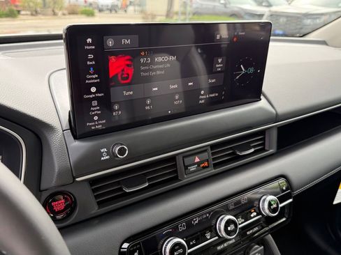 New 2026 Honda Pilot Touring image 22