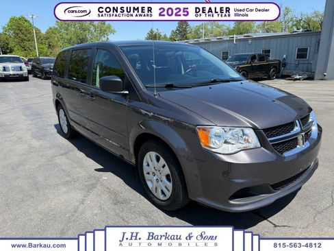 Used 2016 Dodge Grand Caravan SE w/ Quick Order Package 29E SE FWD image 1