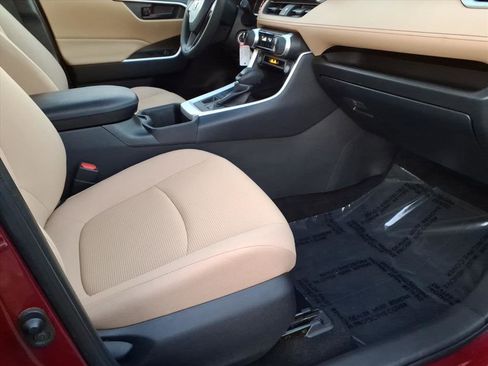 Certified 2023 Toyota RAV4 LE image 9