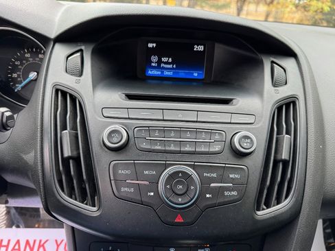 Used 2016 Ford Focus SE image 15