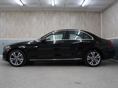 Used 2021 Mercedes-Benz C 300 4MATIC Sedan image 5