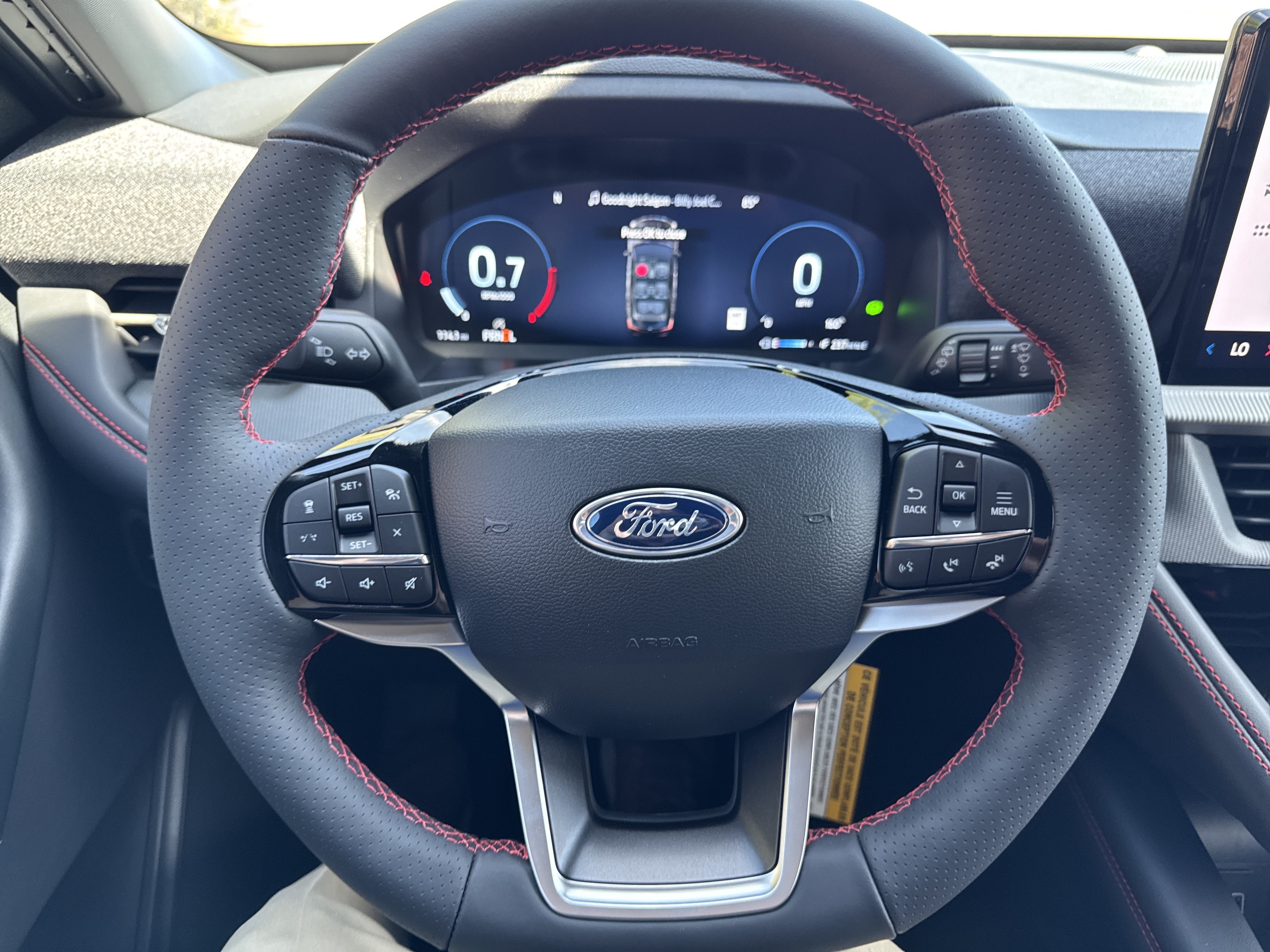 New 2026 Ford Explorer ST-Line AWD/4WD image 25