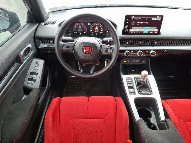 Used 2025 Honda Civic Type R image 11