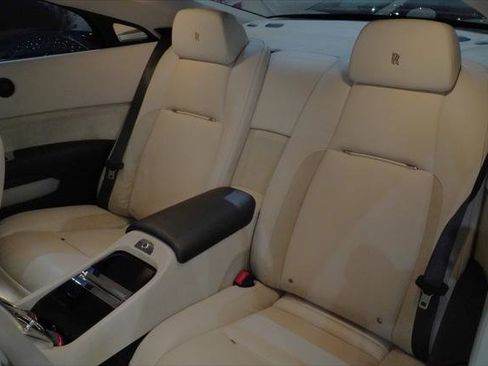 Used 2014 Rolls-Royce Wraith image 33