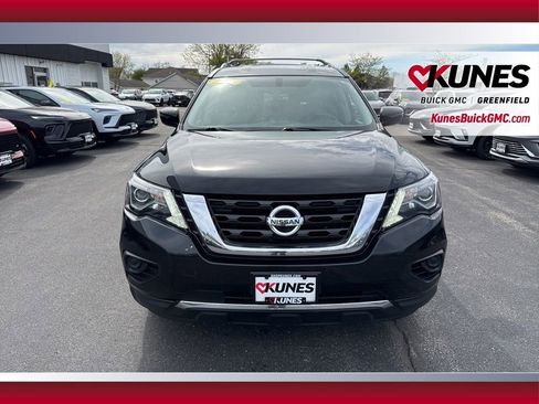 Used 2020 Nissan Pathfinder S AWD/4WD image 16