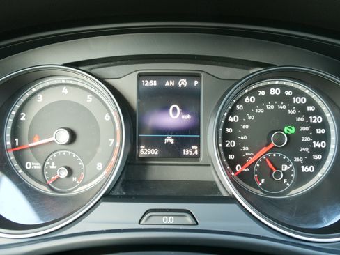 Used 2021 Volkswagen Atlas SE w/ Towing Package image 26