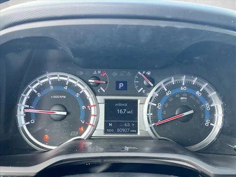 Used 2018 Toyota 4Runner SR5 Premium image 12