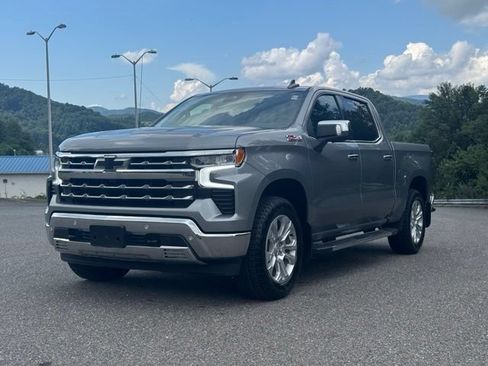 Used 2024 Chevrolet Silverado 1500 LTZ w/ LTZ Convenience Package II AWD/4WD image 3