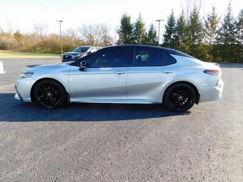 Used 2021 Toyota Camry XSE w/ Navigation Package image 6