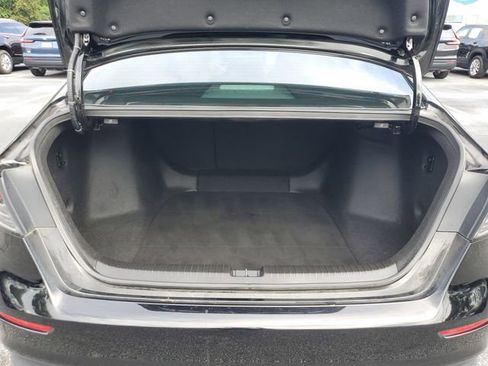 Certified 2023 Honda Accord EX image 9