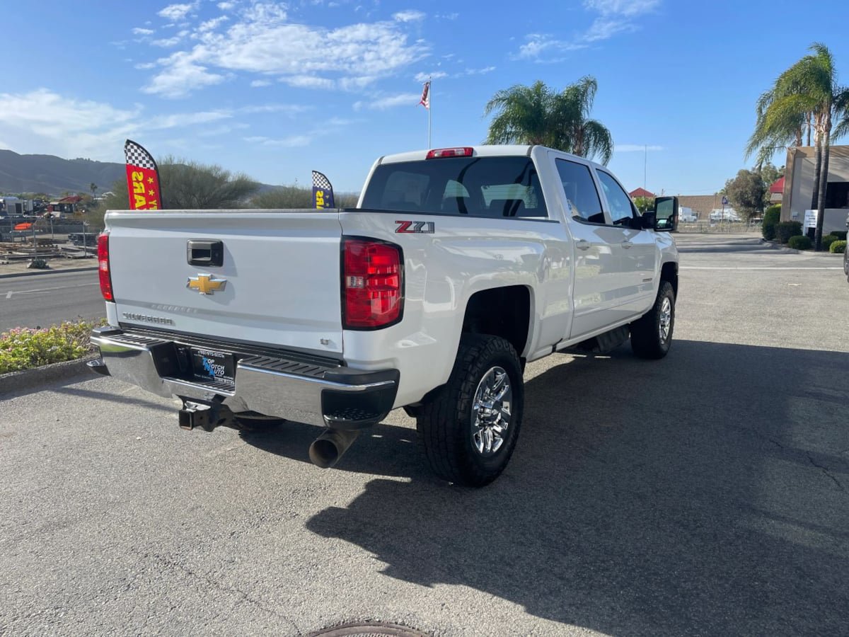 Used 2019 Chevrolet Silverado 2500 LT AWD/4WD image 5