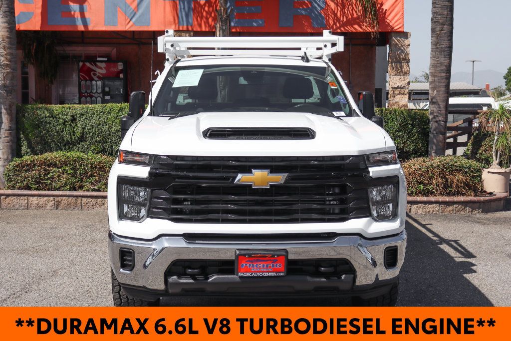 Used 2024 Chevrolet Silverado 3500 W/T w/ WT Fleet Convenience Package RWD image 3