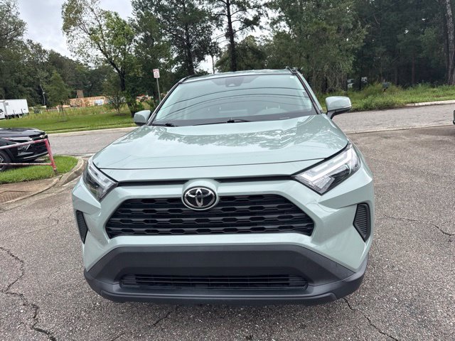 Used 2022 Toyota RAV4 XLE FWD image 8