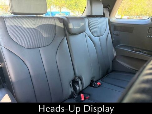 Used 2024 Hyundai Palisade Calligraphy image 12