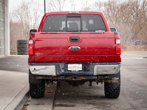 Used 2014 Ford F350 Lariat w/ Lariat Chrome Package image 4
