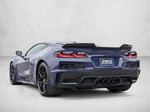 Used 2025 Chevrolet Corvette Z06 w/ Stealth Interior Trim Package image 8