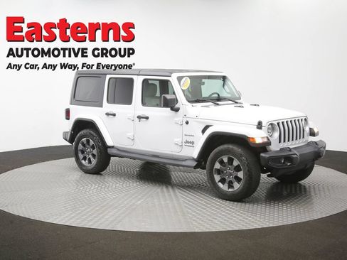 Used 2018 Jeep Wrangler Unlimited Sahara AWD/4WD image 44