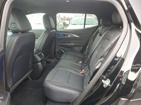 New 2026 Chevrolet Equinox EV LT image 5