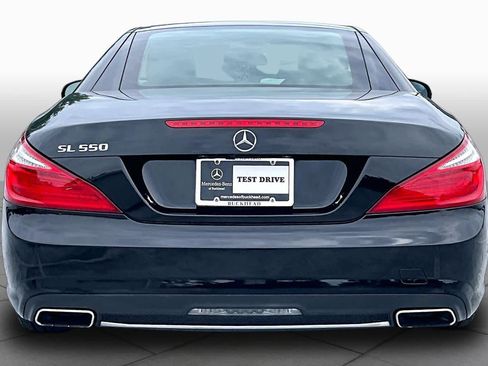 Used 2015 Mercedes-Benz SL 550 image 5