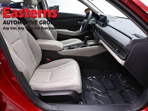 Used 2023 Honda Accord EX image 23