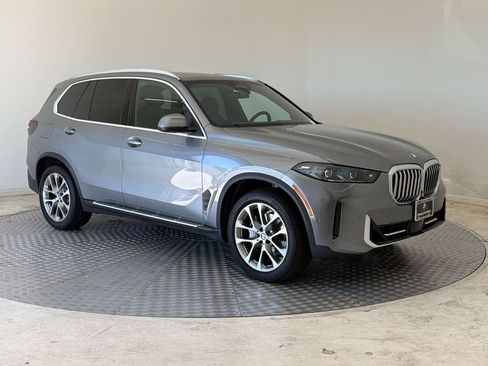 Used 2026 BMW X5 xDrive40i AWD/4WD image 7