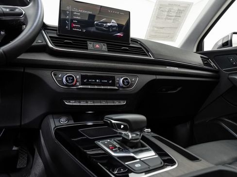 Certified 2023 Audi Q5 2.0T Premium w/ Convenience Package AWD/4WD image 17