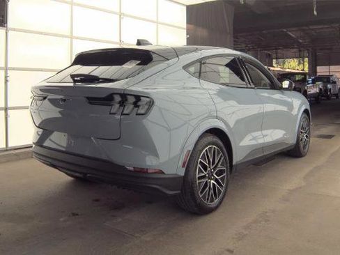 Used 2025 Ford Mustang Mach-E Premium AWD/4WD image 5