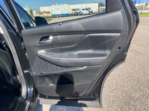 Used 2023 Hyundai Santa Fe Limited image 16