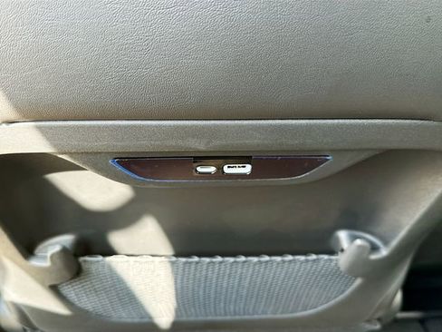 New 2026 Chrysler Pacifica Select image 25