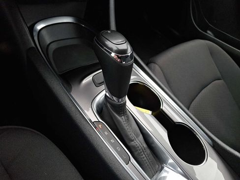 Used 2020 Chevrolet Malibu LT w/ Midnight Edition image 14