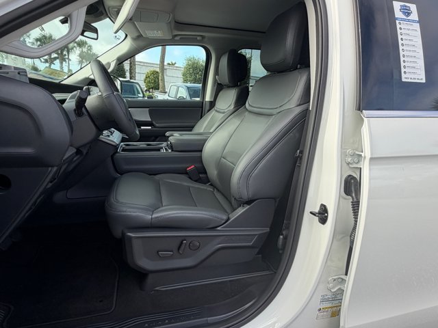 New 2027 Ford Expedition Active RWD image 12
