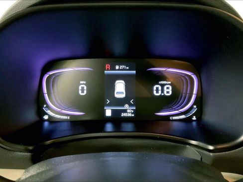 Certified 2025 Kia Soul LX w/ LX Technology Package FWD image 20
