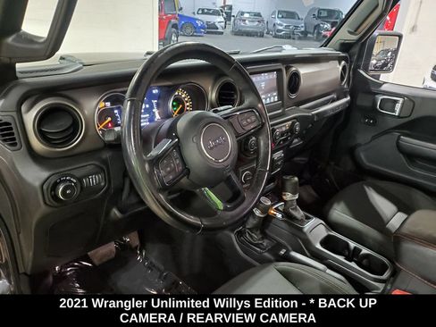 Used 2021 Jeep Wrangler Unlimited Sport AWD/4WD image 7