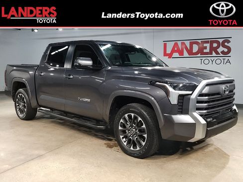Used 2024 Toyota Tundra Limited image 1