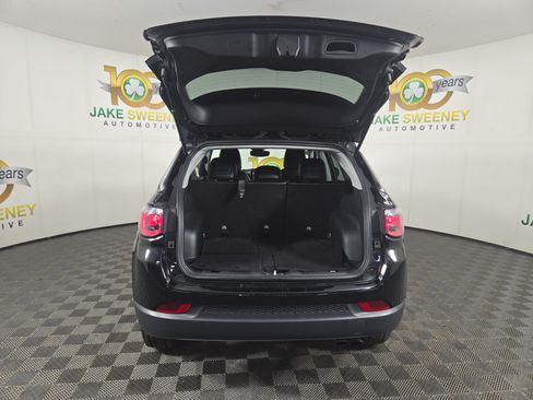 Used 2022 Jeep Compass Limited AWD/4WD image 33
