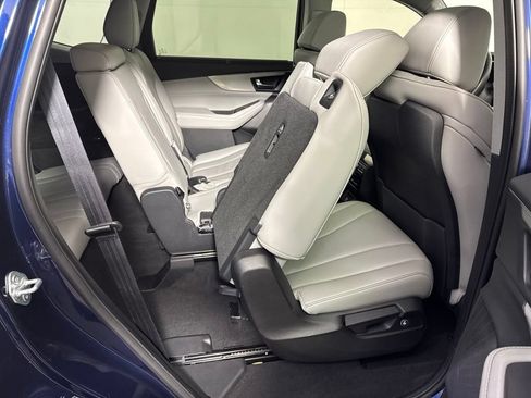 Used 2022 Acura MDX FWD w/ Technology Package image 16